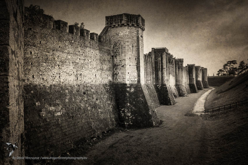 Les douves des remparts de Provins